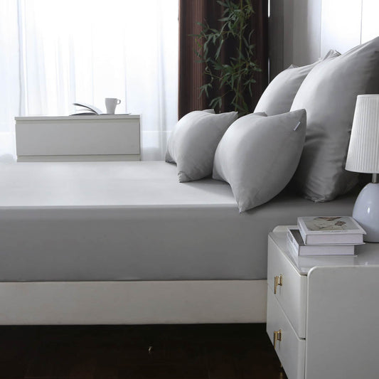 Perlgrau / Lyocell / 200x200 cm / Bettwäsche – für Doppelbett, OEKO-TEX, atmungsaktiv