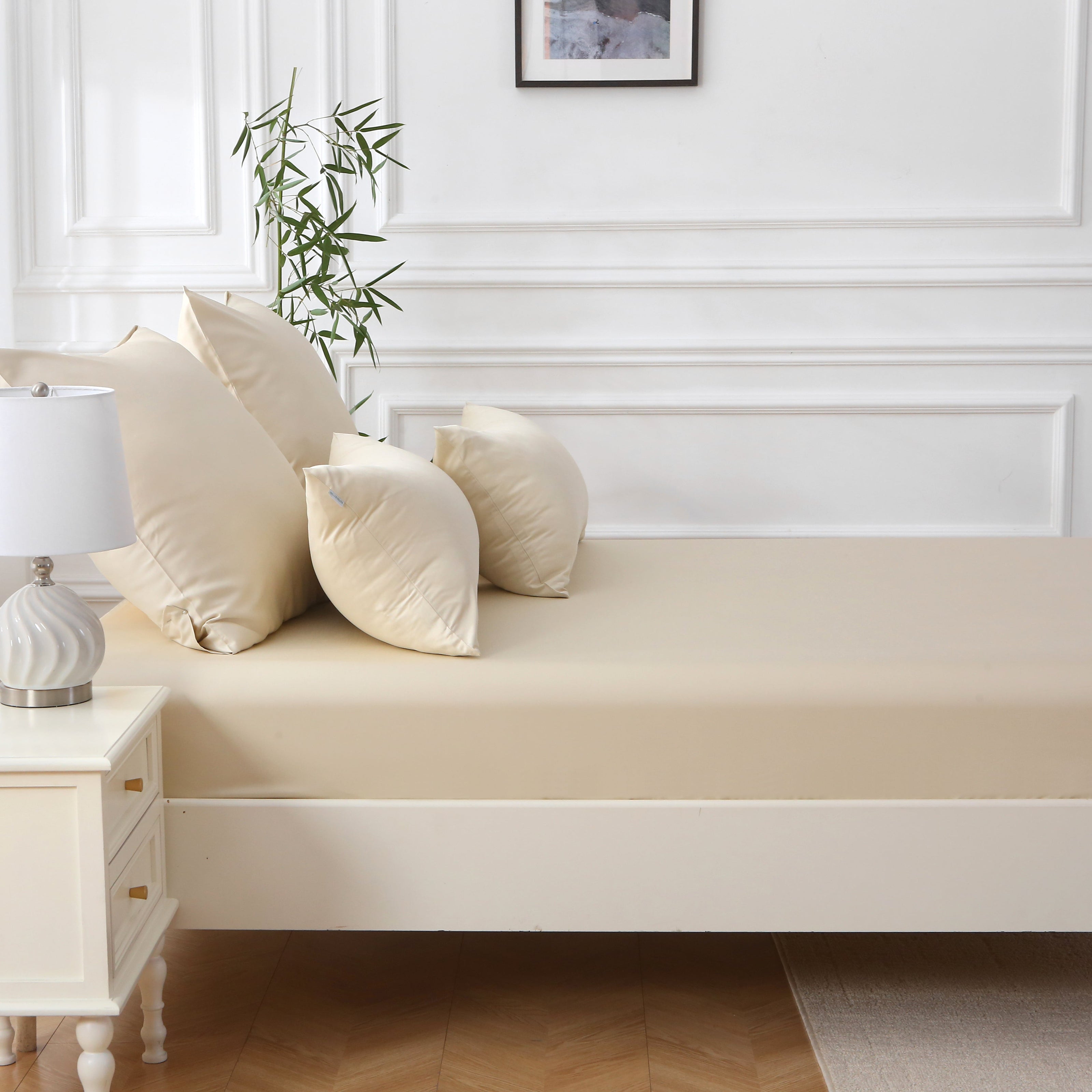 Sandbeige